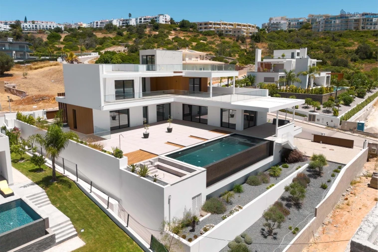 Moradia T4 para Venda em Albufeira e Olhos de Água Foto 51