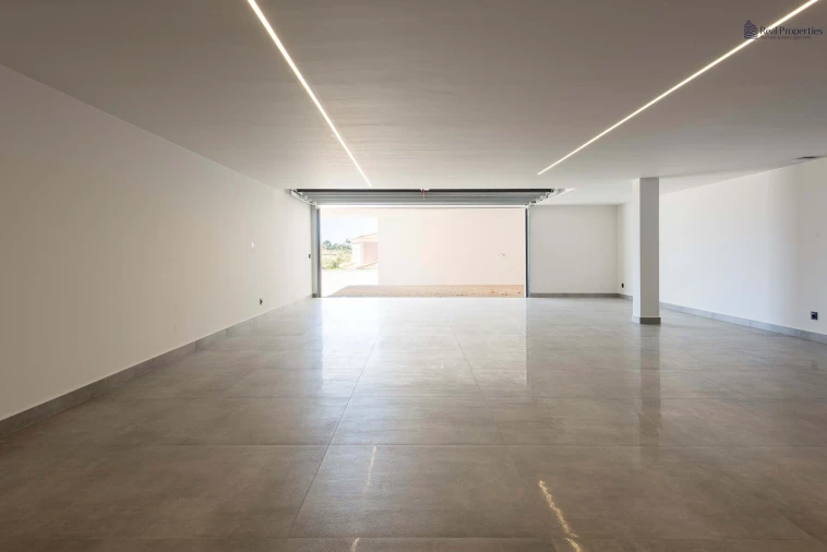 Moradia T4 para Venda em Albufeira e Olhos de Água Foto 31