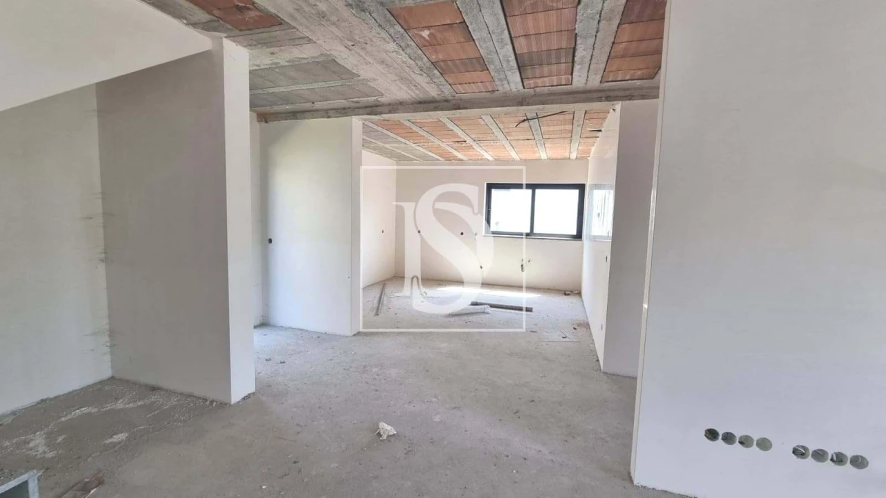 Moradia T3 para Venda em Fonte Arcada e Oliveira Foto 15