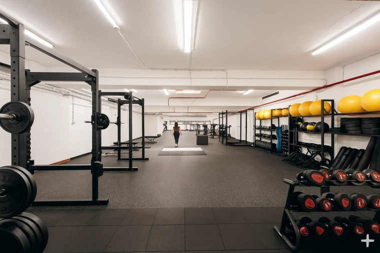 Armazém para Venda em São Domingos de Benfica Foto 2