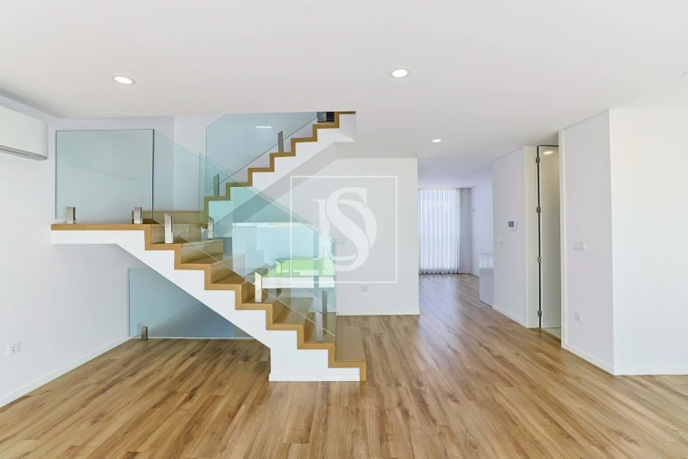 Moradia T3 para Venda em Barcelos, V.Boa, V.Frescainha Foto 9