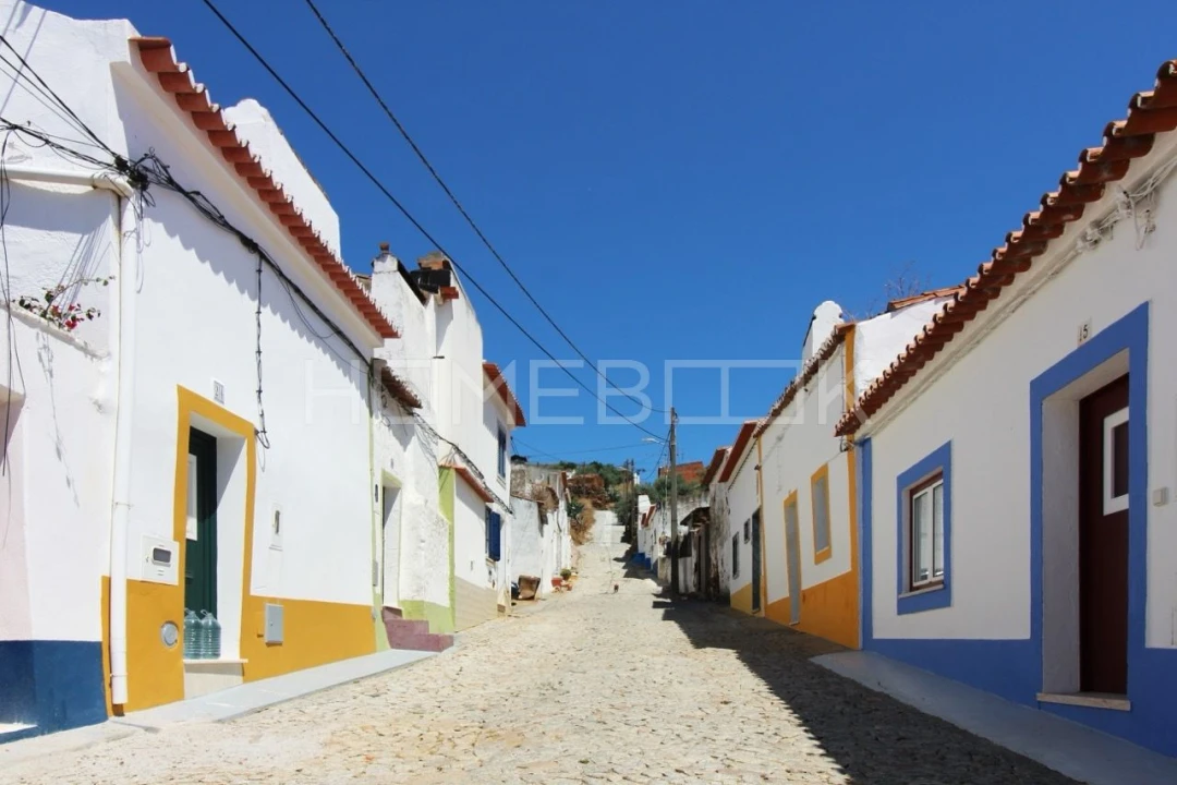 Moradia T2 para Venda em Portel Foto 1