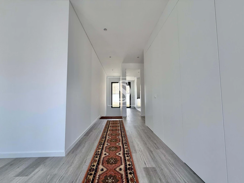 Moradia T3 para Venda em Loureira Foto 13