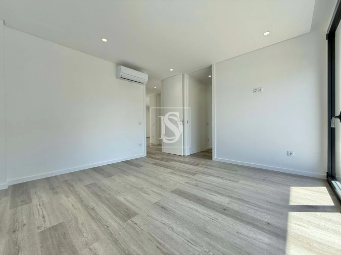 Moradia T3 para Venda em Loureira Foto 19