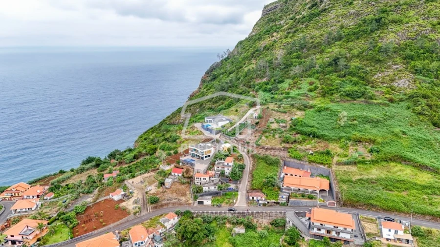 Terreno para Venda em Faial Foto 13