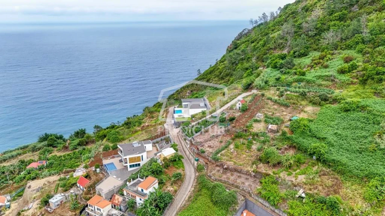Terreno para Venda em Faial Foto 17