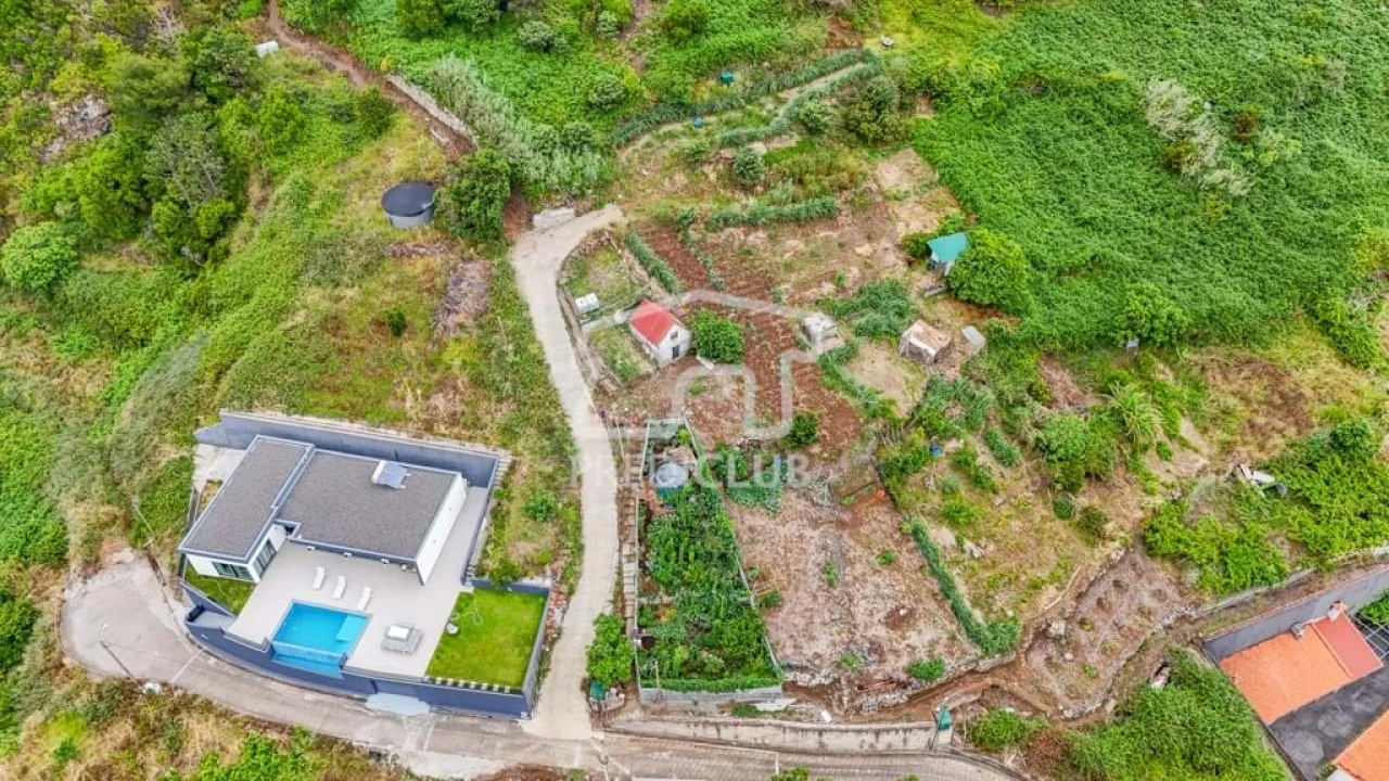 Terreno para Venda em Faial Foto 6