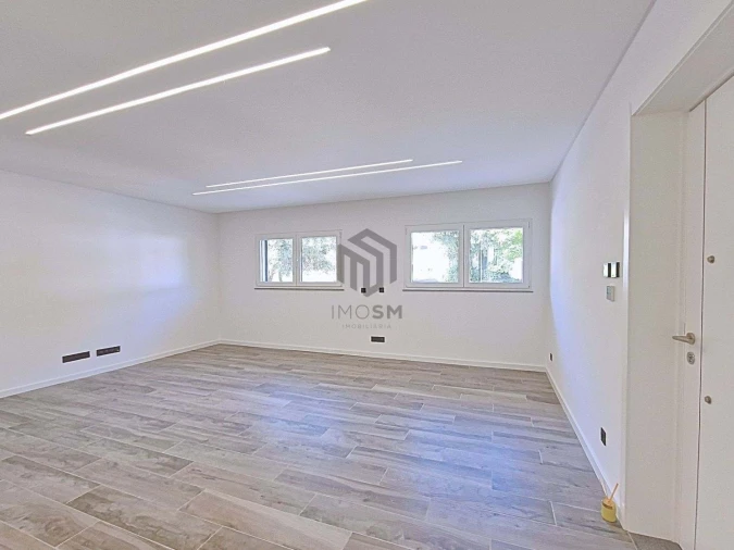 Apartamento T3 para Venda em Bucelas Foto 4