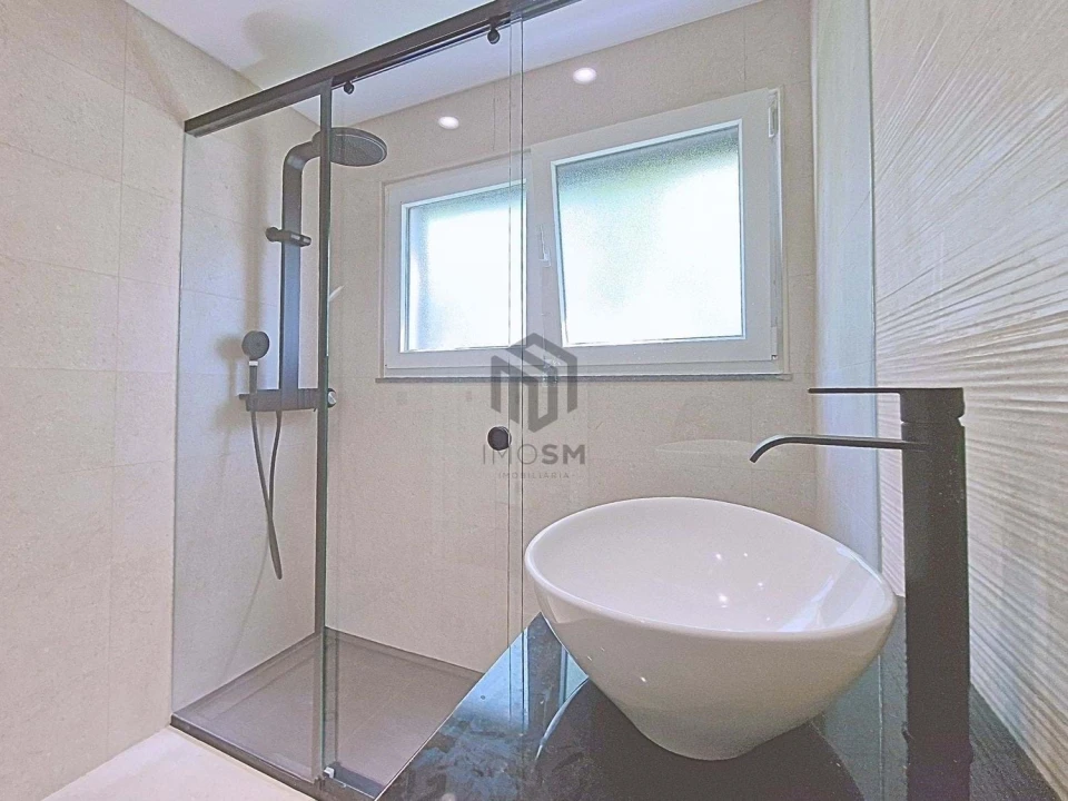 Apartamento T3 para Venda em Bucelas Foto 15