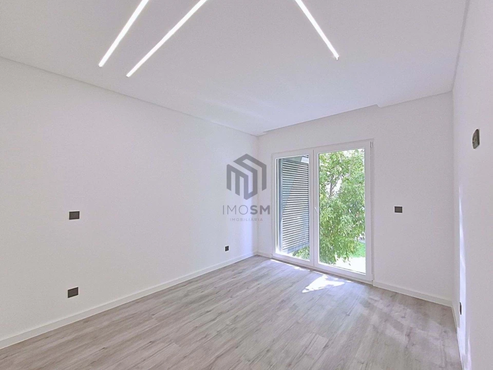 Apartamento T3 para Venda em Bucelas Foto 16