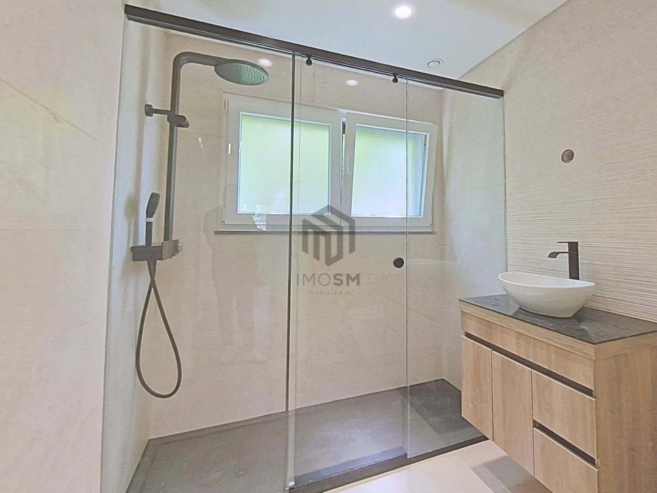 Apartamento T3 para Venda em Bucelas Foto 13