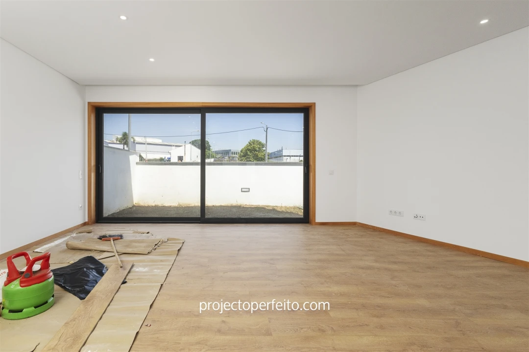 Moradia T3 para Venda em Rio Meão Foto 4