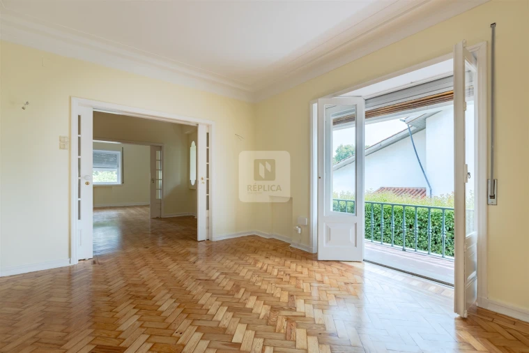 Moradia T5 para Arrendamento em Lordelo do Ouro e Massarelos Foto 13