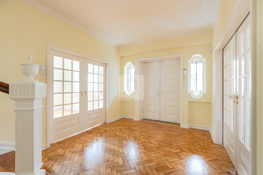 Moradia T5 para Arrendamento em Lordelo do Ouro e Massarelos Foto 24