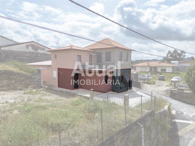 Apartamento T2 para Venda em Abação e Gémeos Foto 1