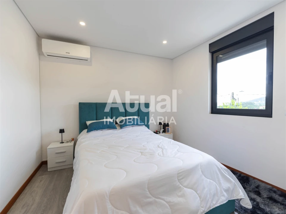 Apartamento T2 para Venda em Abação e Gémeos Foto 9