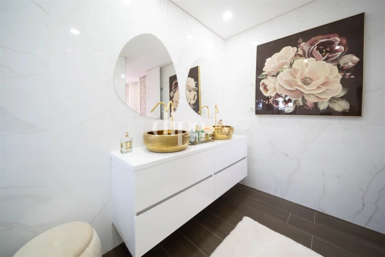 Moradia T3 para Venda em Candoso Santiago e Mascotelos Foto 20