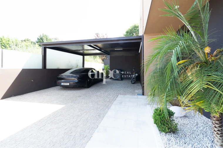 Moradia T3 para Venda em Candoso Santiago e Mascotelos Foto 31