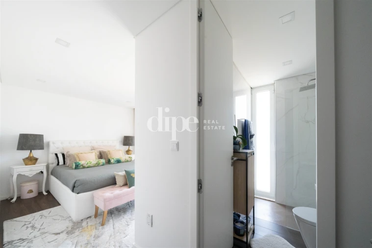 Moradia T3 para Venda em Candoso Santiago e Mascotelos Foto 23