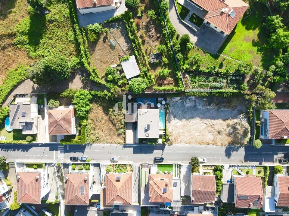 Moradia T3 para Venda em Candoso Santiago e Mascotelos Foto 34