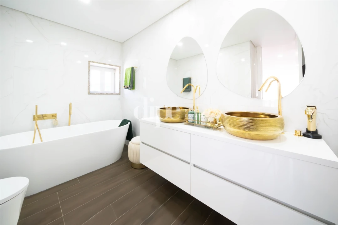 Moradia T3 para Venda em Candoso Santiago e Mascotelos Foto 18