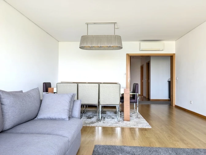 Apartamento T2 para Arrendamento em Glória e Vera Cruz Foto 7