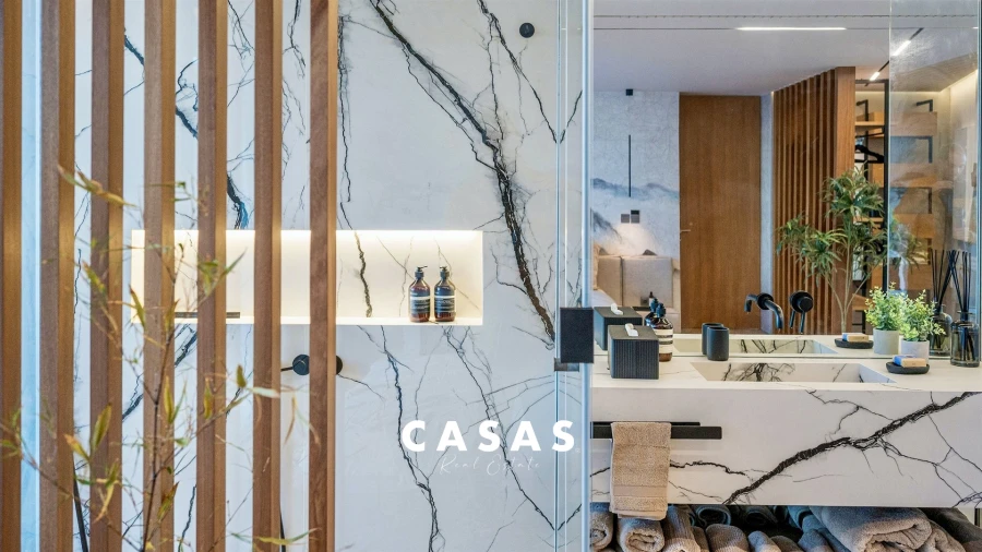 Moradia T4 para Venda em Arco da Calheta Foto 37