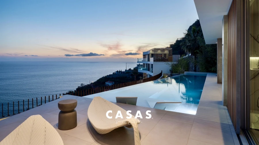 Moradia T4 para Venda em Arco da Calheta Foto 11