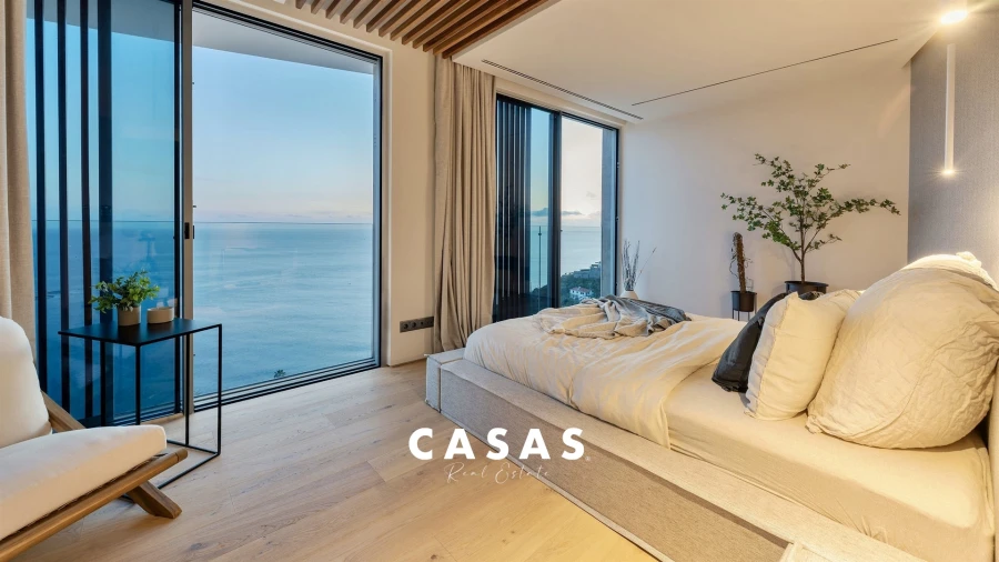 Moradia T4 para Venda em Arco da Calheta Foto 31