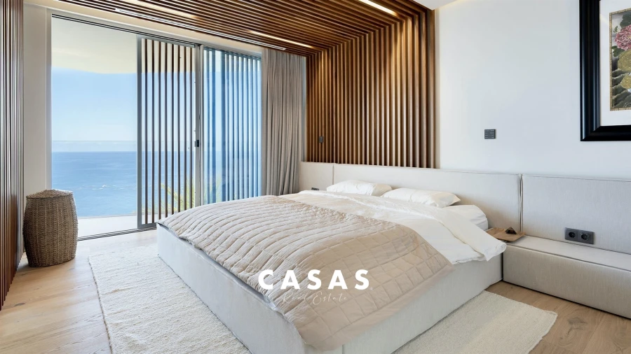 Moradia T4 para Venda em Arco da Calheta Foto 39