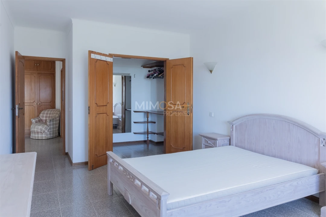 Moradia T2 para Arrendamento em Luz Foto 14