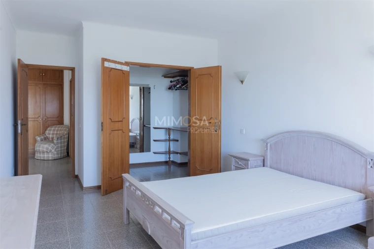 Moradia T2 para Arrendamento em Luz Foto 14