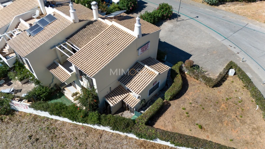 Moradia T2 para Arrendamento em Luz Foto 36