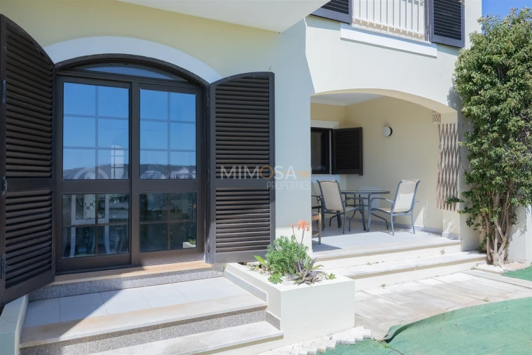 Moradia T2 para Arrendamento em Luz Foto 10