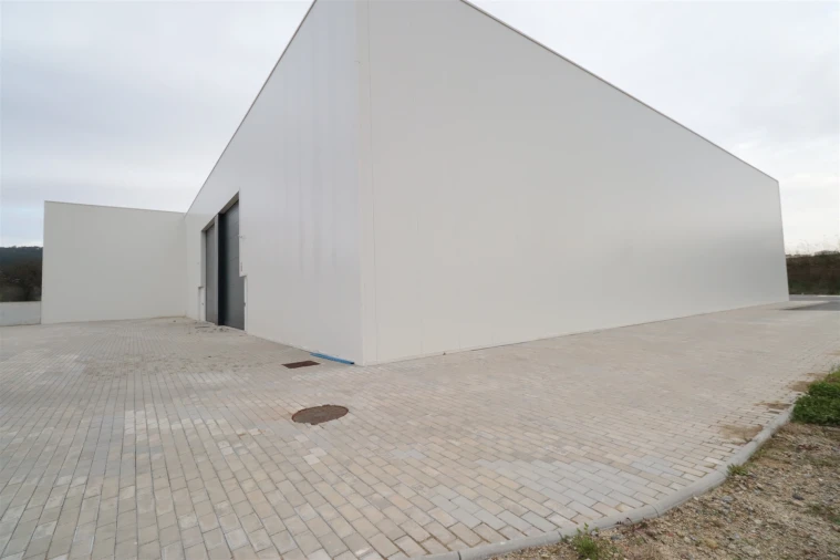 Armazém para Venda em Rio Covo (Santa Eugenia) Foto 15