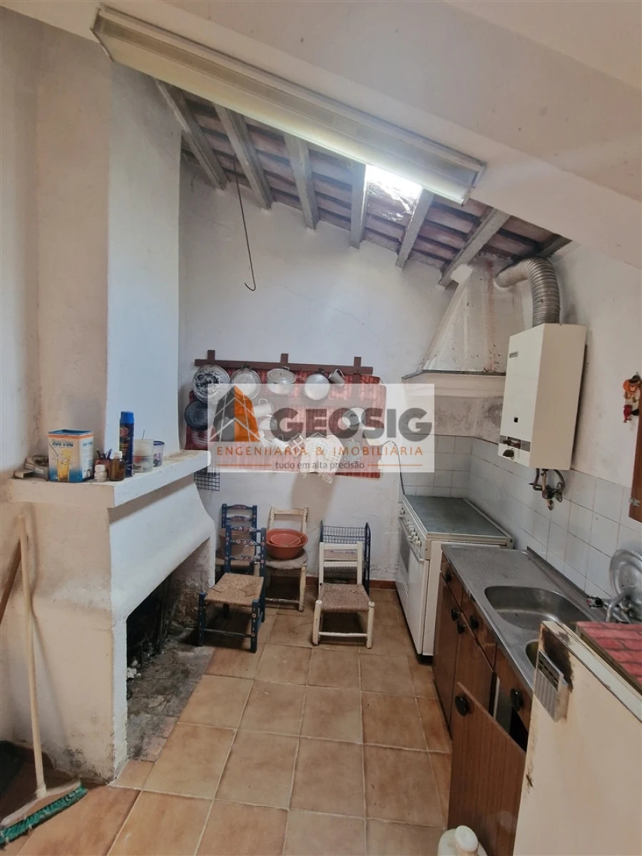 Moradia T3 para Venda em Santana da Serra Foto 18