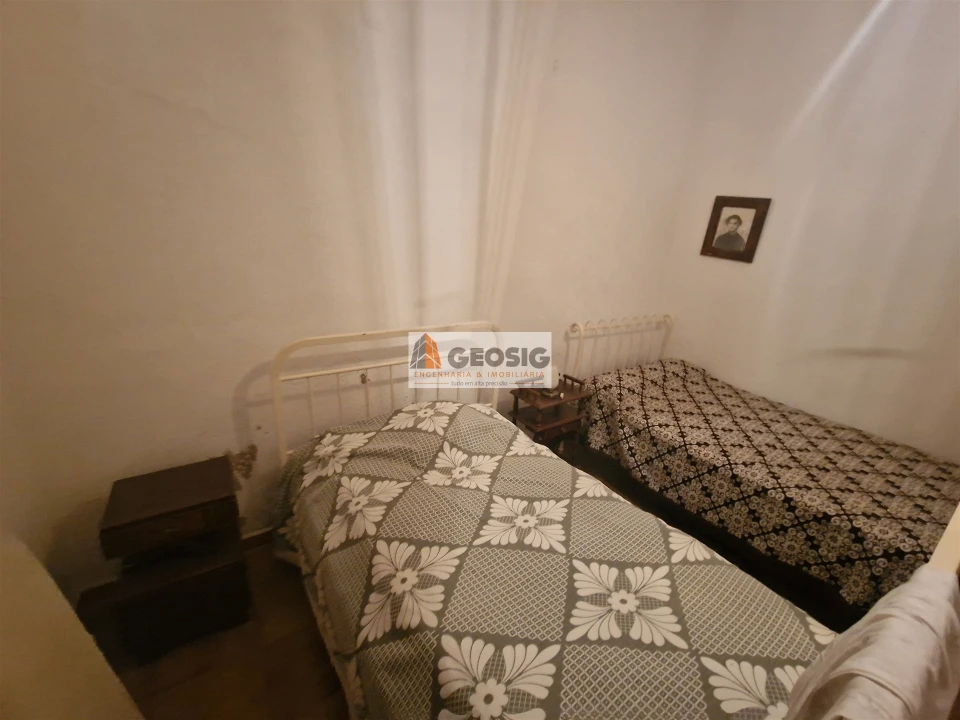 Moradia T3 para Venda em Santana da Serra Foto 23