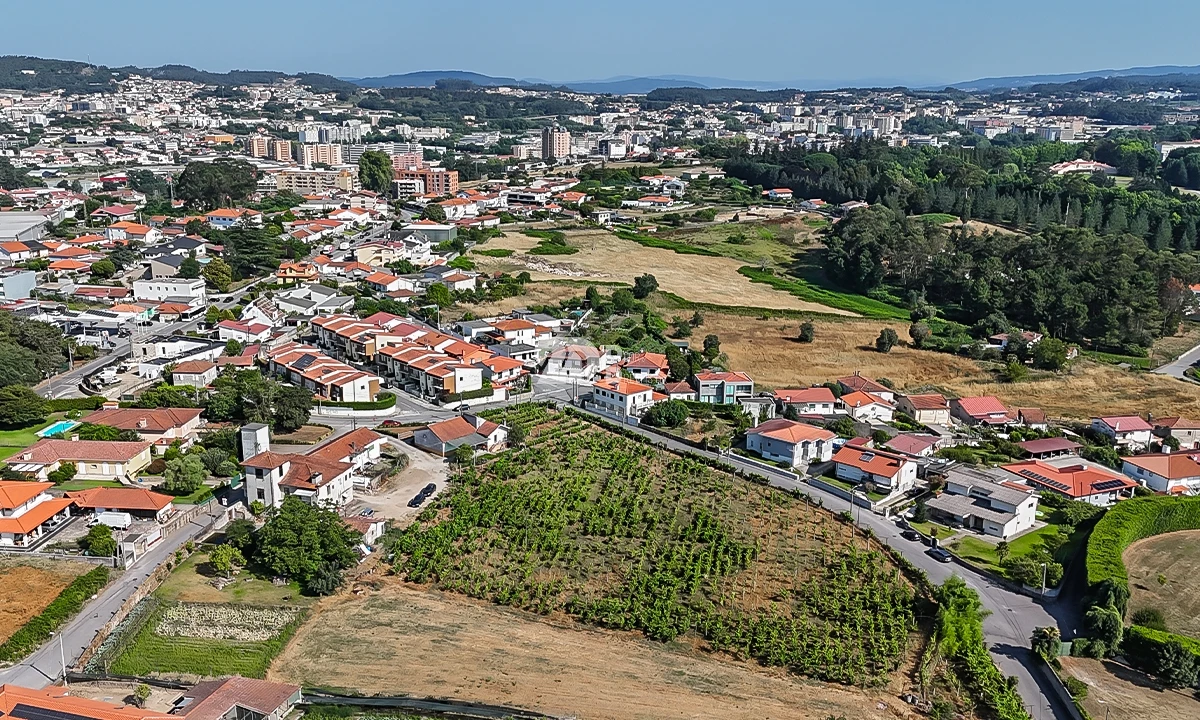 Quinta T0 para Venda em Antas e Abade de Vermoim Foto 11
