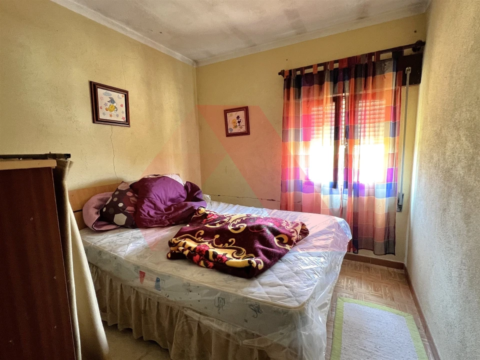 Moradia T3 para Venda em Covas e Vila Nova de Oliveirinha Foto 5