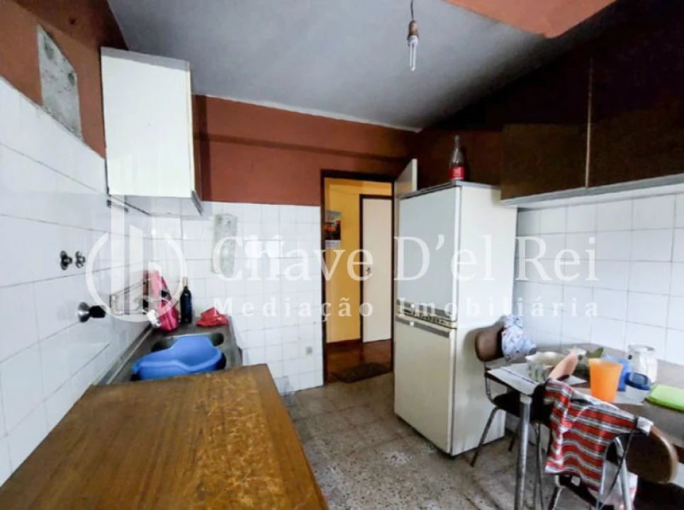 Prédio para Venda em Abraveses Foto 1