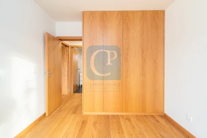 Apartamento T2 para Arrendamento em São Mamede de Infesta e Senhora da Hora