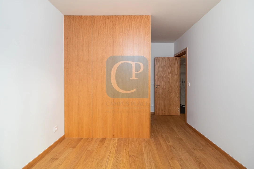 Apartamento T2 para Arrendamento em São Mamede de Infesta e Senhora da Hora Foto 20