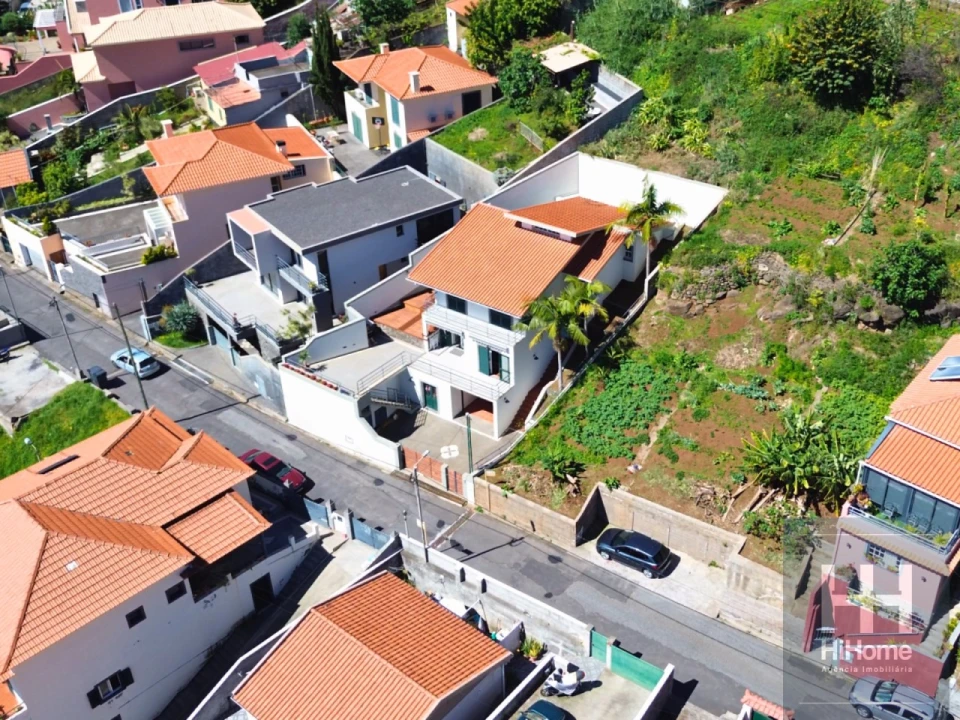 Moradia T3 para Venda em São Roque Foto 45