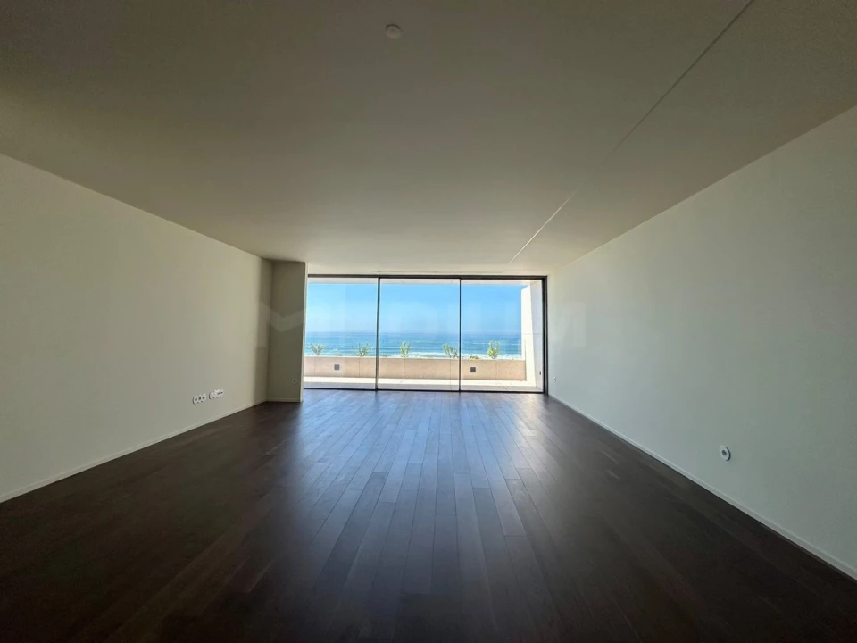 Apartamento T2 para Venda em Vila do Conde Foto 2