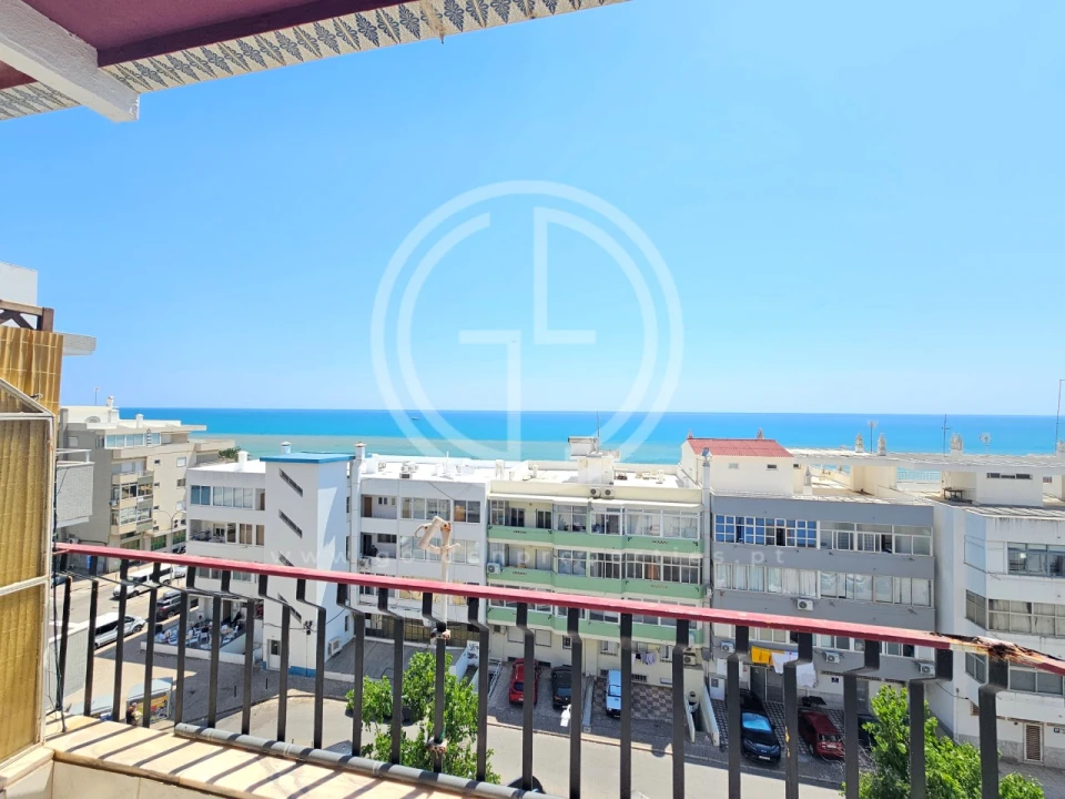 Apartamento T2 para Venda em Quarteira Foto 2
