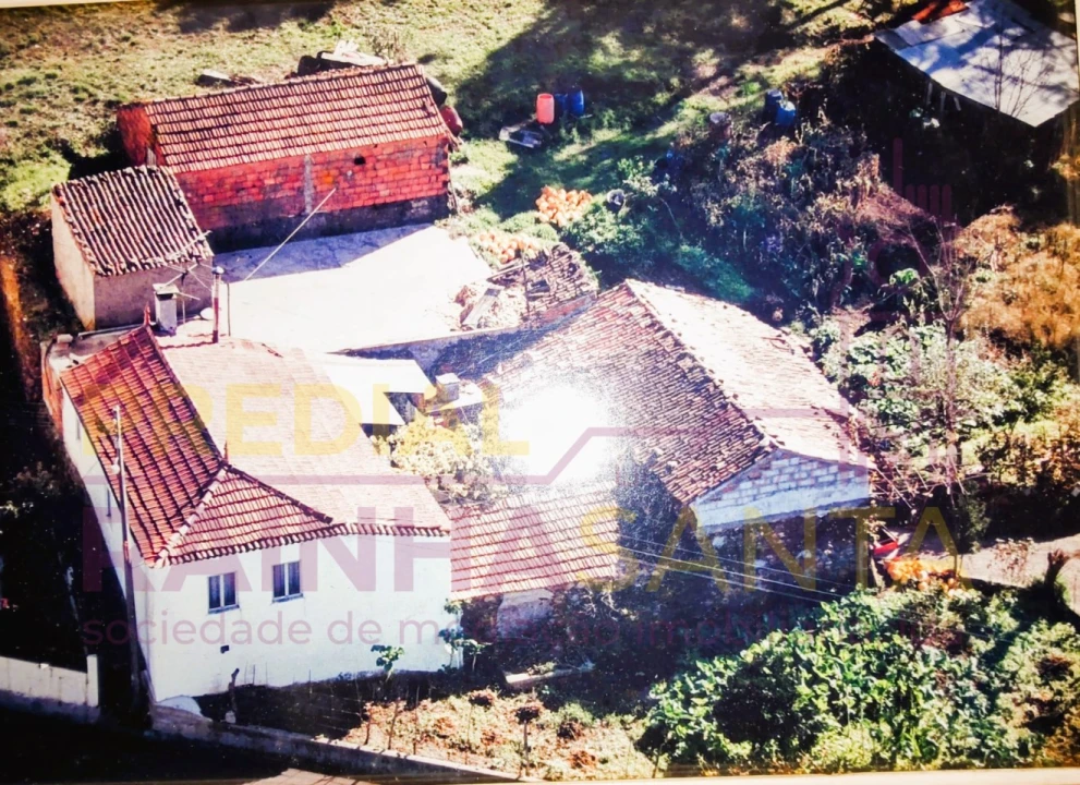 Moradia T2 para Venda em Ceira Foto 22