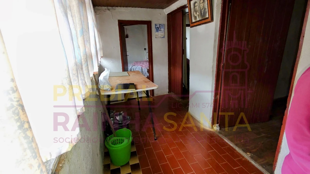 Moradia T2 para Venda em Ceira Foto 11