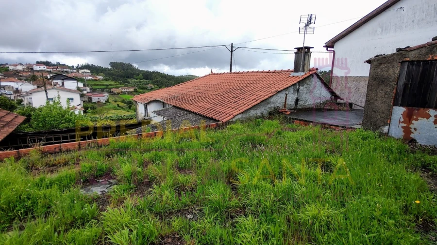 Moradia T2 para Venda em Ceira Foto 18