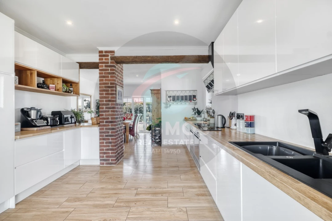 Quinta T4 para Venda em Vila do Bispo e Raposeira Foto 16