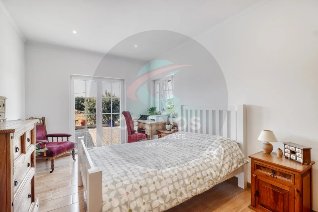 Quinta T4 para Venda em Vila do Bispo e Raposeira Foto 21